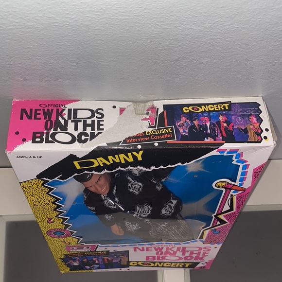 1990 Vintage New Kids On The Block Danny Doll 12” & Assorted Trading Cards - Picture 8 of 14